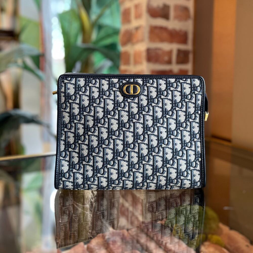 DIOR 30 Montaigne Dea Blue Dior Oblique Jacquard Pouch Bag